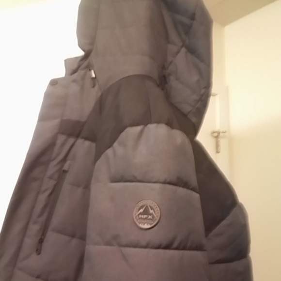 Men's winter jacket - Picture 2 of 4